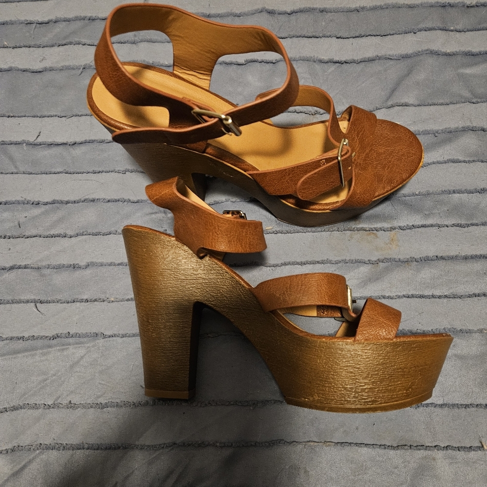 SALE ** Soda Women's Tan Buckle Sandals